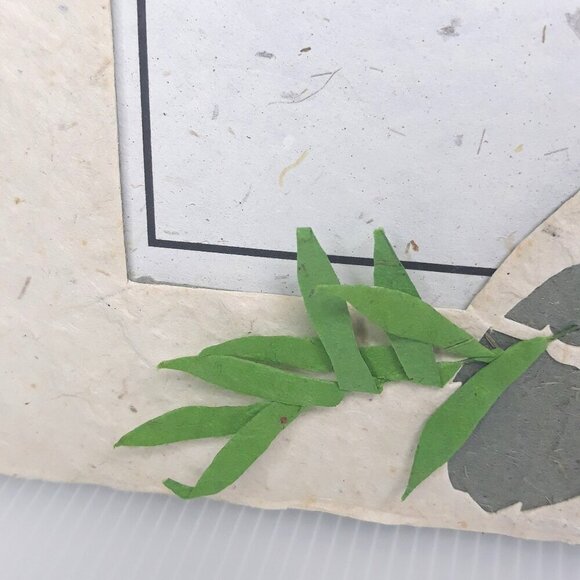 Poopoopaper Recycled Paper Panda w/3-D Leaves Photo Frame - Picture 3 of 6